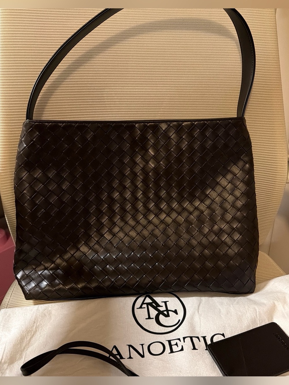 BRAND NEW ANOETICS BROWN WOVEN SHOULDER  BAG